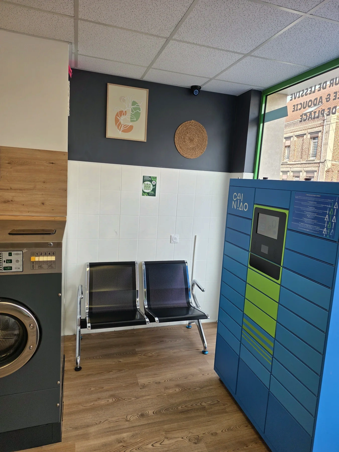 Intérieur de la laverie NAMY